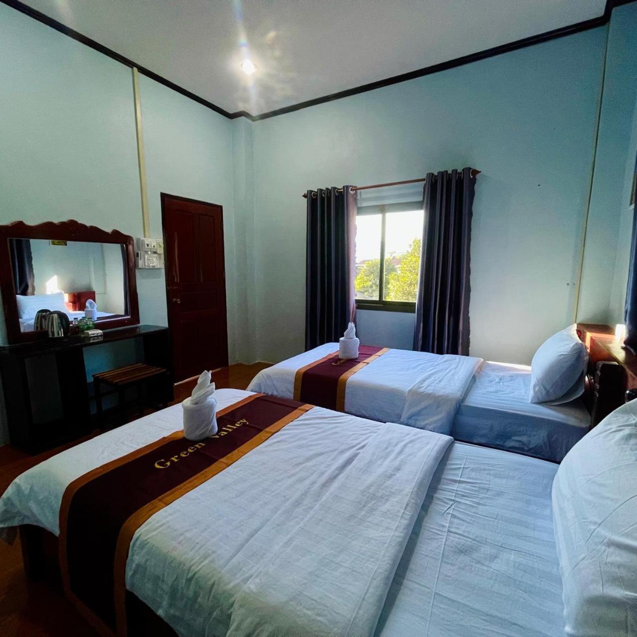 Smile Guesthouse Vangvieng Vang Vieng Εξωτερικό φωτογραφία